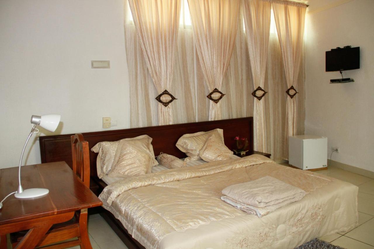 Amazing Grace Residence Котону Экстерьер фото