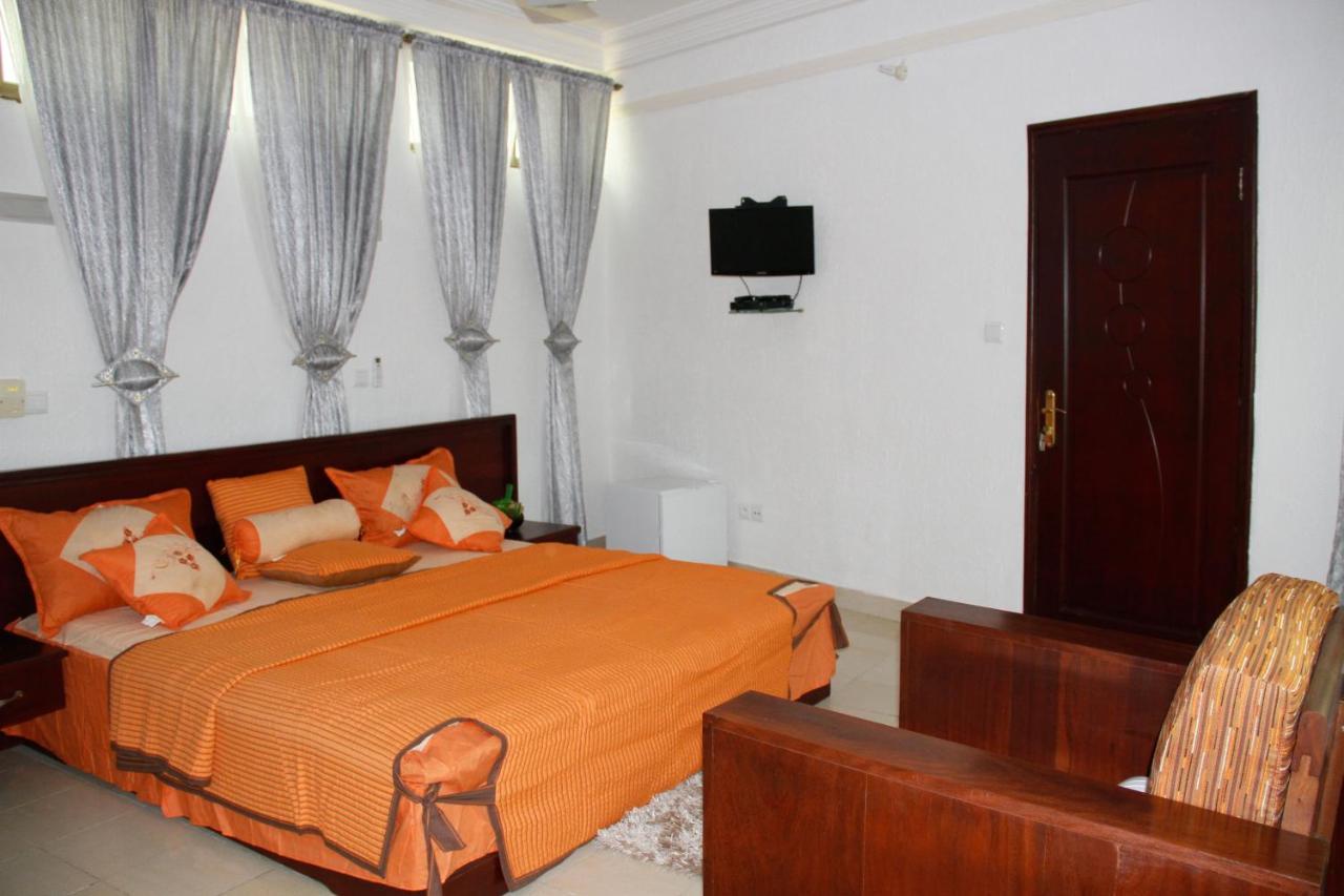 Amazing Grace Residence Котону Экстерьер фото