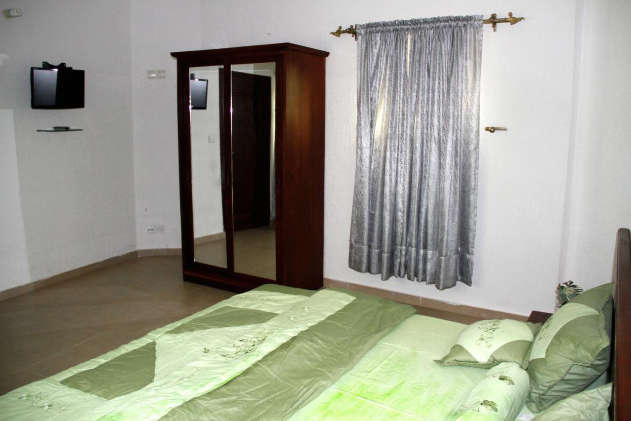 Amazing Grace Residence Котону Экстерьер фото